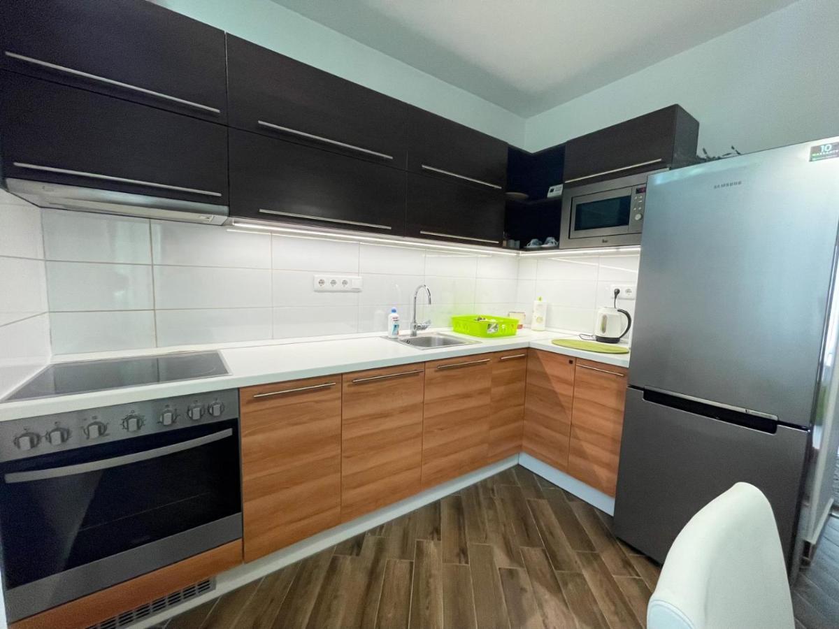 דברצן Greatforest Rosehill 1 Apartman מראה חיצוני תמונה