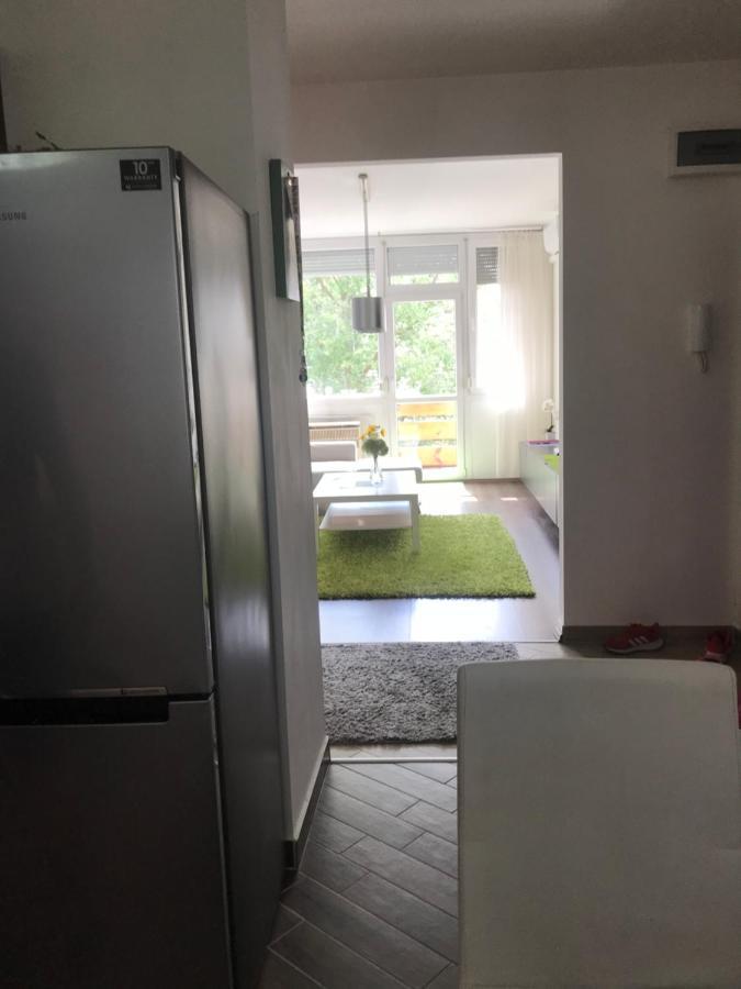 דברצן Greatforest Rosehill 1 Apartman מראה חיצוני תמונה